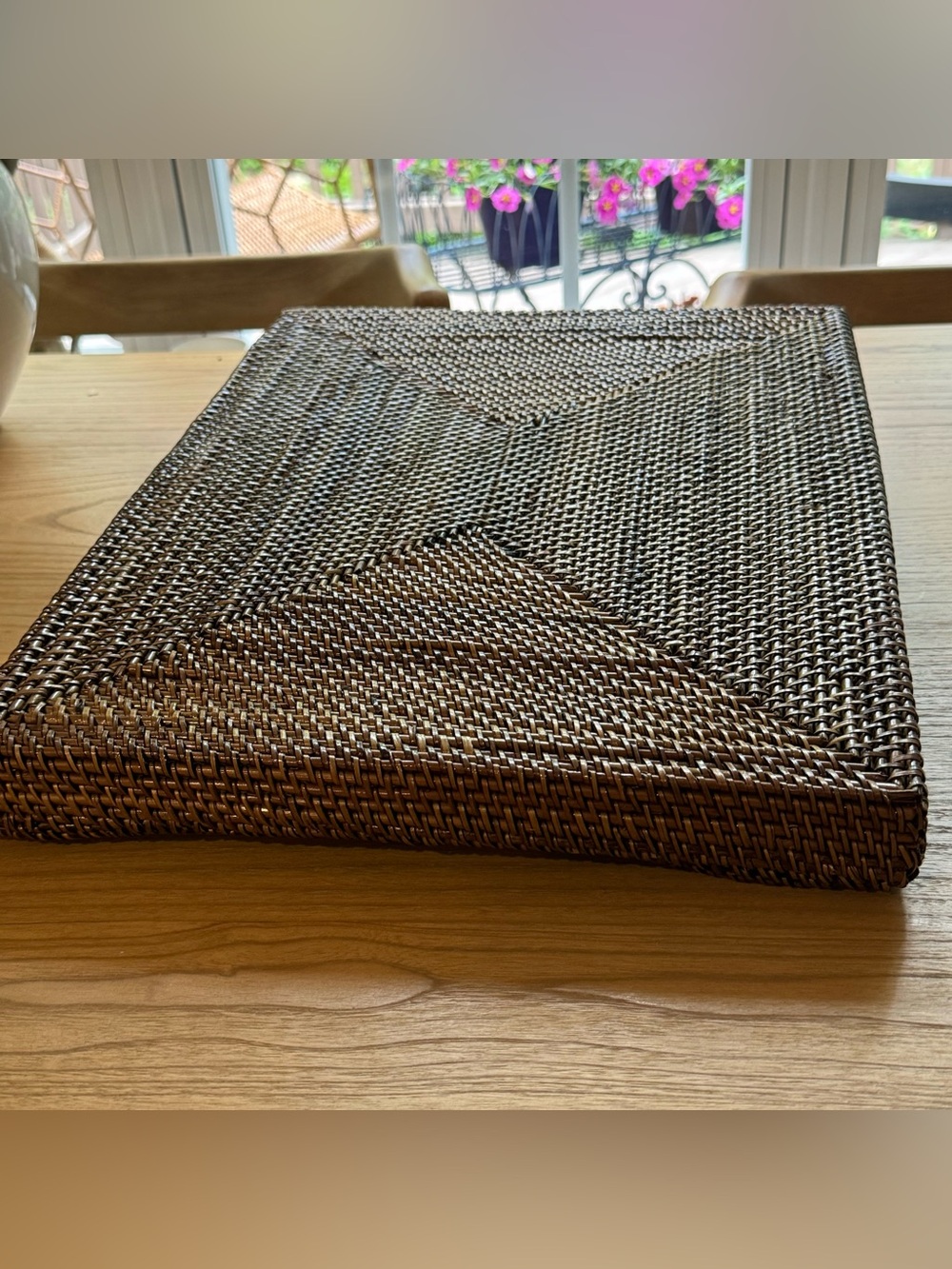 Scallop Rectangular Tray With Handles - Picture 7 of 14